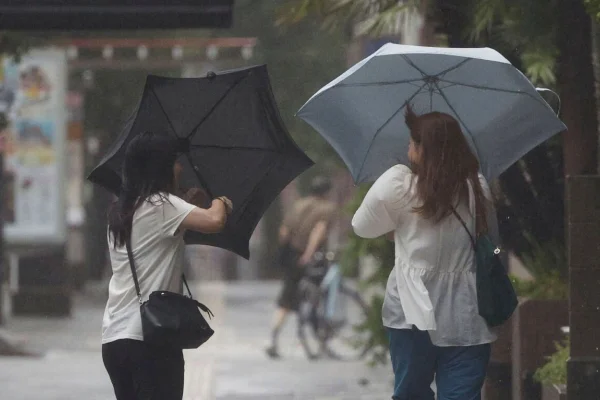 Hay alerta amarilla por lluvias y vientos fuertes para este martes 29 de octubre: las zonas afectadas