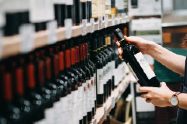 Cae fuerte la venta de vinos en el mercado interno en septiembre