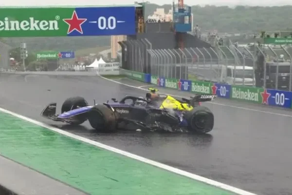 F1: el tremendo choque de Colapinto en la carrera del GP de Brasil