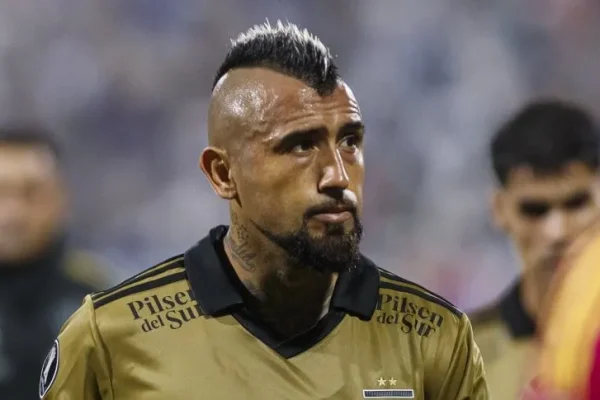 Arturo Vidal fue trasladado a una comisaría en Chile: la policía investiga una grave denuncia en un club nocturno