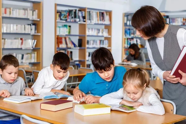 #SiempreHayAlgoParaLeer: Invitan a las familias a promover la lectura con los chicos