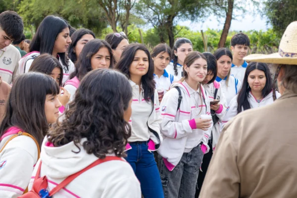 Estudiantes de Villa Castelli en nueva jornada de intercambio