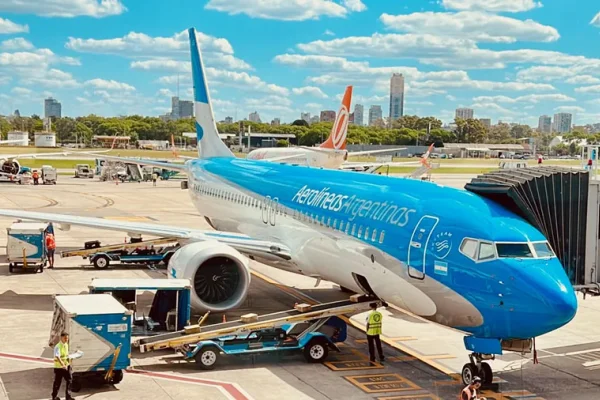 Aerolíneas Argentinas: las negociaciones con los gremios aeronáuticos pasaron a un cuarto intermedio