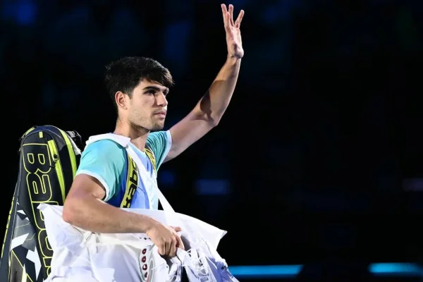 Carlos Alcaraz busca seguir con chances de avanzar a las semifinales de las ATP Finals