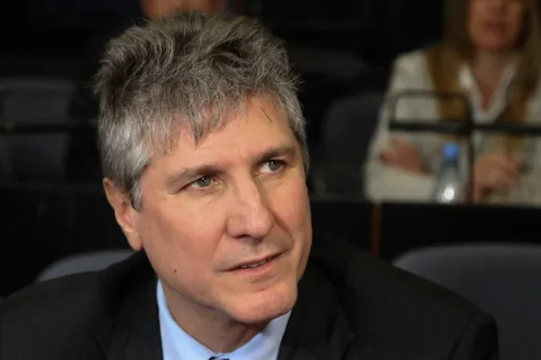 El Gobierno oficializó la quita de la jubilación de privilegio a Amado Boudou por haber sido condenado