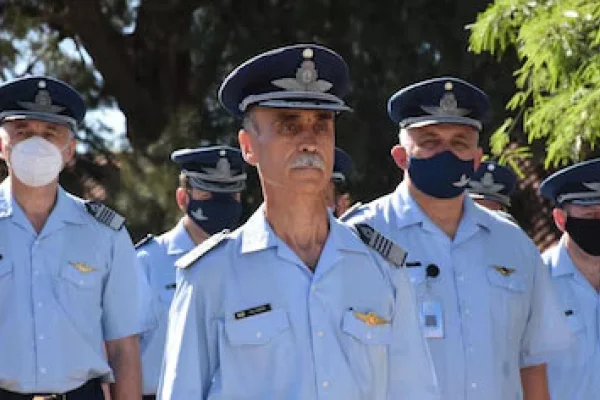 Quien es Gustavo Javier Valverde, el nuevo jefe de la Fuerza Aérea