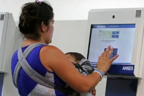 Asignaciones familiares: confirman el aumento del 2,69% para diciembre