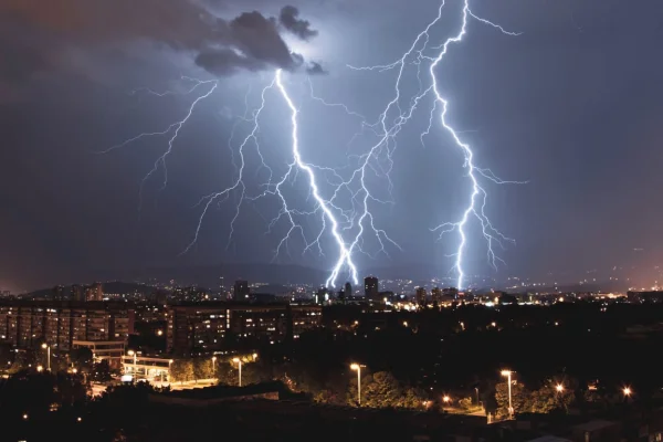 Alerta por tormentas fuertes en el sur riojano