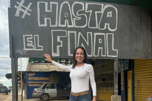 Refugiados venezolanos en la Embajada Argentina: Machado pide acción internacional