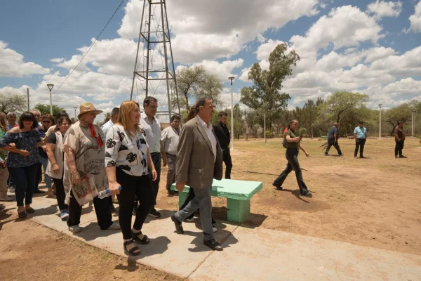 Villa Nidia ya cuenta con una remodelada plazoleta