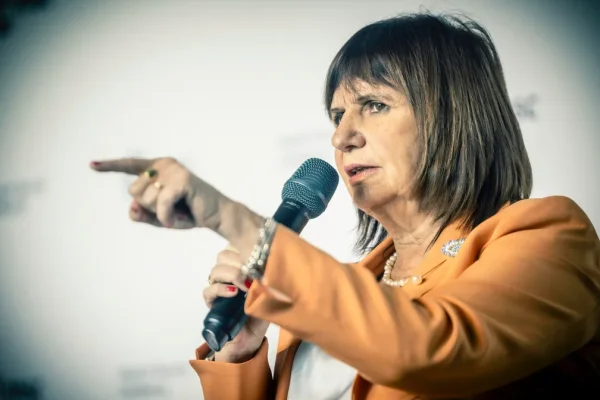 Para Patricia Bullrich, el video del gendarme que difundió Venezuela es “una pantomima”