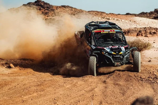 El córdobes Ferioli es Top5 en la etapa inicial del Dakar en SSV