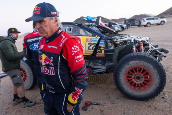 Sainz, tras abandonar: «Asumo mi responsabilidad»