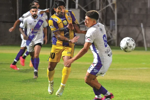 Gonzalo Bazán se alejó de   Defensores de la Boca