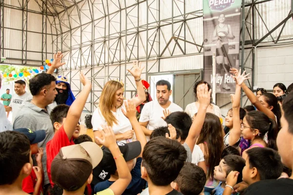 Inauguraron las Colonias de Verano en el Poli Vargas