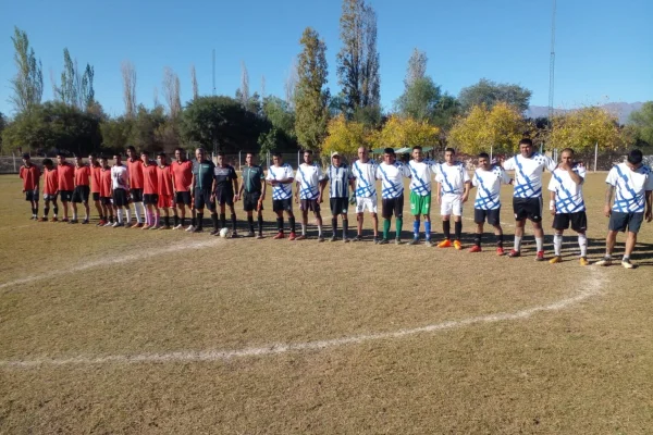 Comienza el Torneo de los barrios de Anguinán