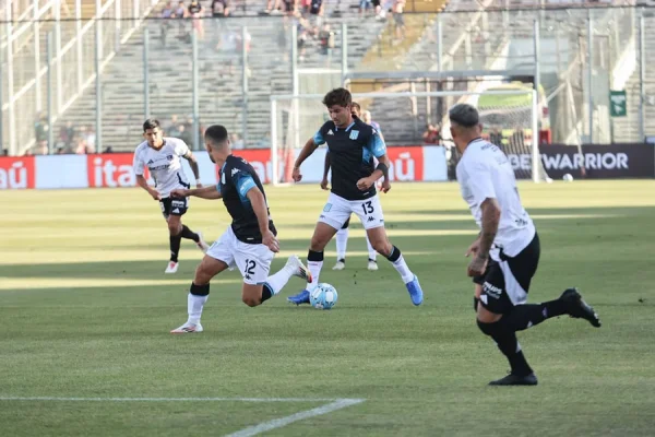 Racing goleó a Colo-Colo de Chile a domicilio