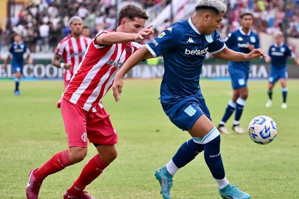 Racing le ganó a Barracas Central en su debut en el Torneo Apertura 2025