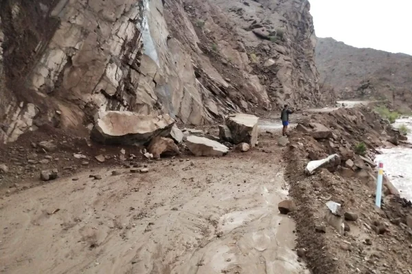 El Coe solicitó no transitar por caminos de Alta Montaña por los derrumbes