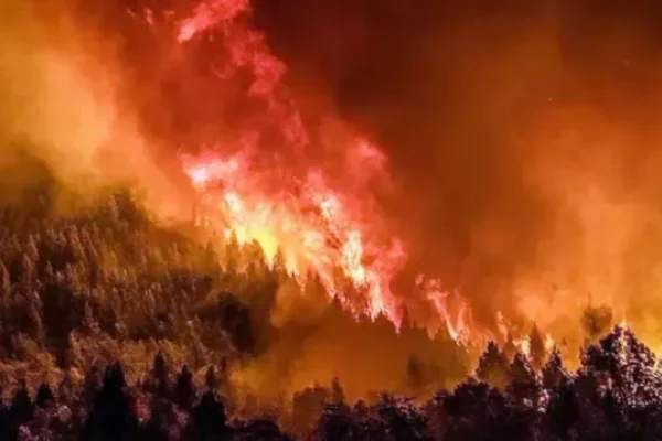 Con 7.000 hectáreas consumidas por el fuego, el Parque Nahuel Huapi continúa con incendios