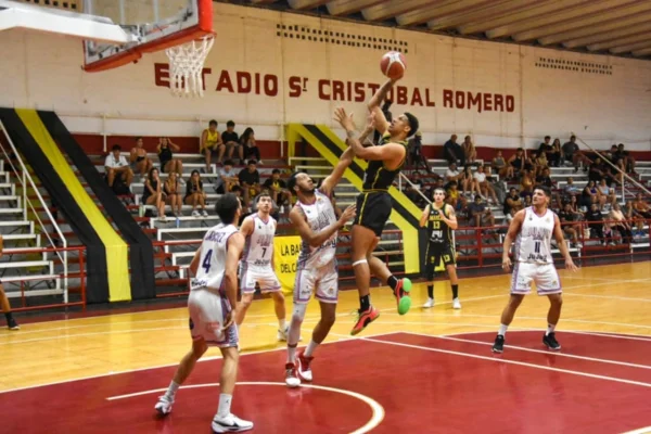 Ajustado triunfo de Amancay que pudo estirar el invicto