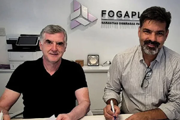 AgroAndina firmó convenio con FOGAPLAR