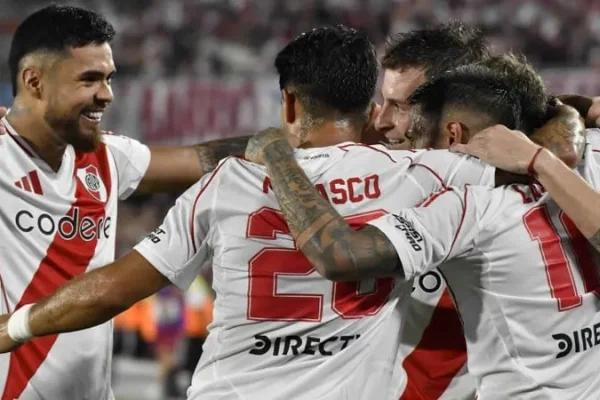 River cortó la racha de Independiente y se metió en la pelea