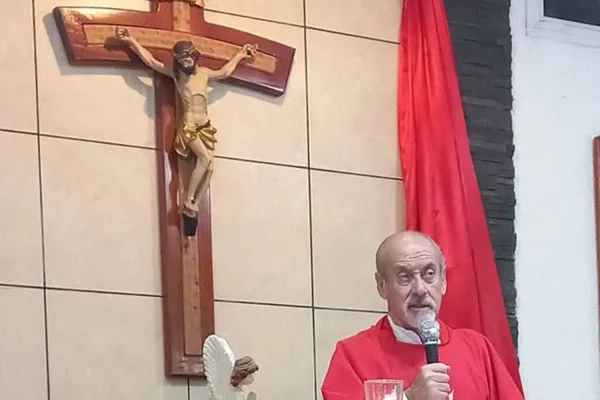 Encontraron sin vida al sacerdote Carlos González