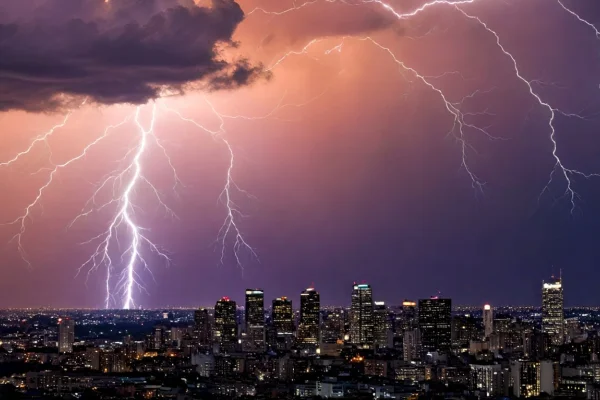 Hay alerta amarilla por tormentas fuertes en ocho provincias para este miércoles 12 de febrero