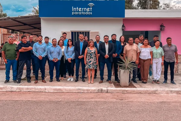 Internet para todos inauguró una nueva sucursal en Campanas