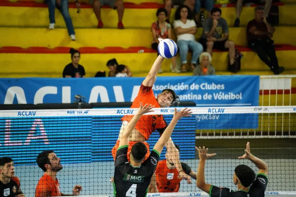 CEF abrió el Tour en Monteros con un contundente triunfo