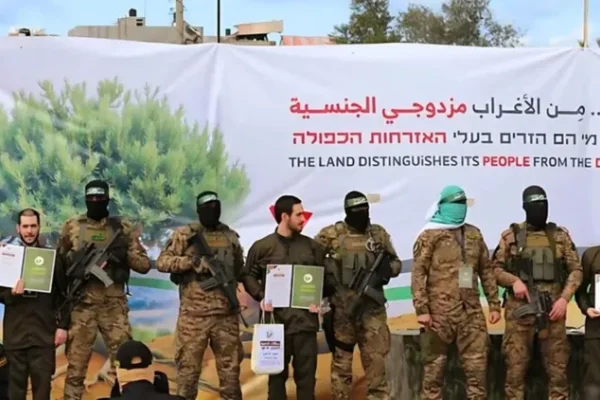 El grupo Hamás liberó a seis rehenes israelíes en la Franja de Gaza