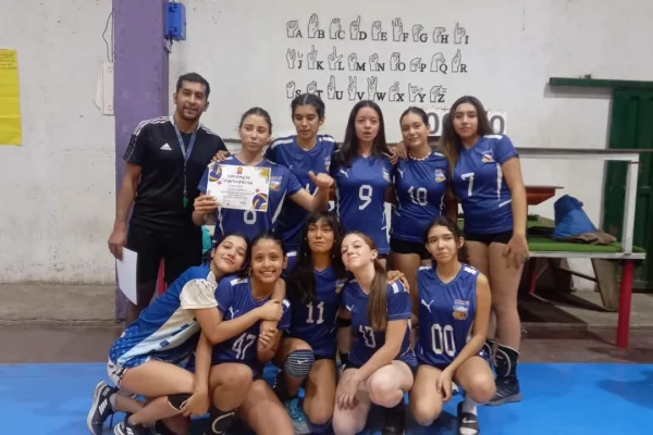 Realizaron encuentro de Voley Mixto