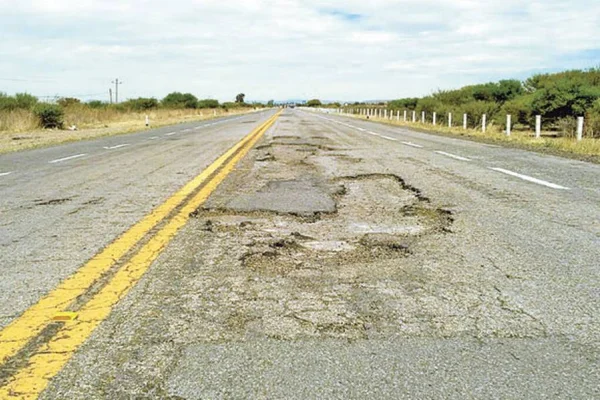 Las rutas en la provincia se encuentran transitables pero se aconseja circular con precaución