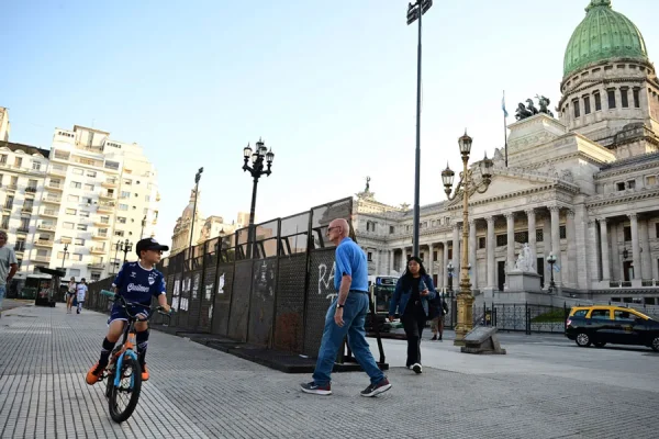 Un Congreso más que blindado: se esperan más de 2.000 policías en la marcha de los jubilados