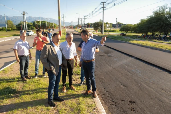 El gobernador inspecciona el progreso de la avenida Los Cactus: Una conexión vital para 40 mil personas que viven en la zona Sur