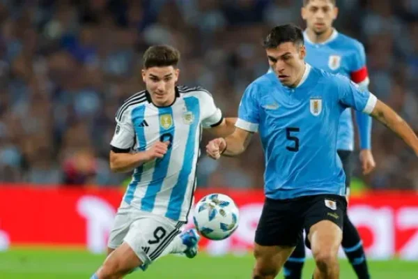 Con varias bajas, Argentina visita a Uruguay para seguir en lo más alto de las Eliminatorias