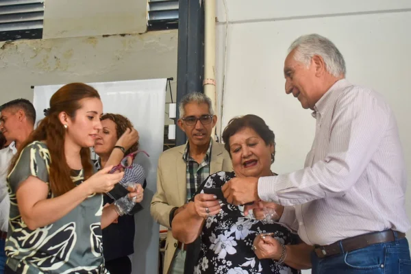 Municipio y Salud entregaron anteojos recetados en Mazán