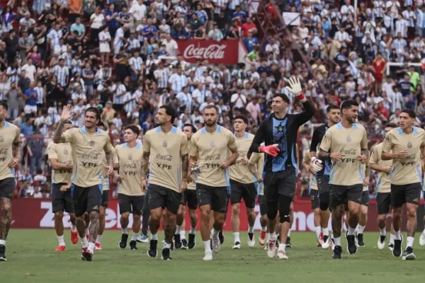 Ángel Correa y Paz le dieron el triunfo a la Selección Argentina sobre la Sub-20 en el amistoso benéfico