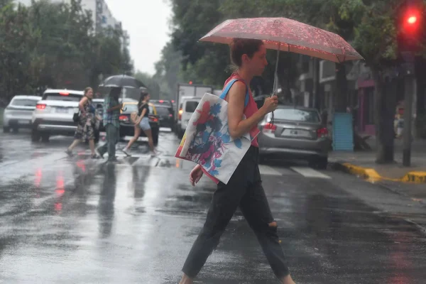 Pronóstico del tiempo: hasta cuándo seguirán las lluvias en el AMBA y qué pasará en el resto del país