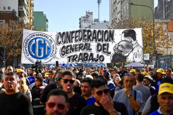 La CGT se moviliza en la previa del Día del Trabajador: 
