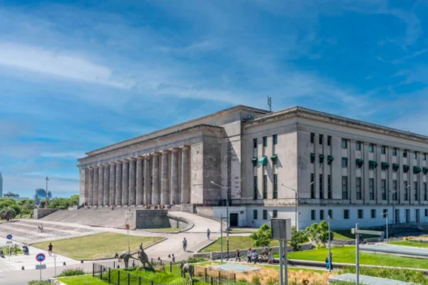 La UBA perdió más de 1.500 millones de pesos por una estafa