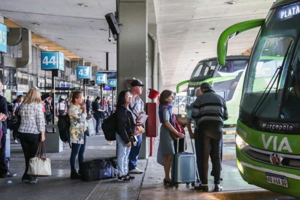 Más de un millón de turistas viajaron en el finde largo
