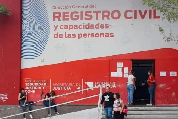 Fuerte suba en los precios del DNI y el pasaporte: cuánto cuesta hoy hacer cada trámite
