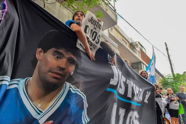 Audiencia clave: declara el médico que operó a Maradona por el hematoma subdural