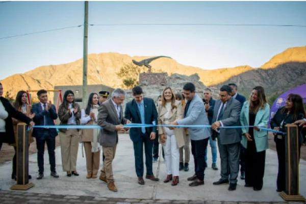 Inauguraron la Plaza del Encuentro del Dique Los Sauces