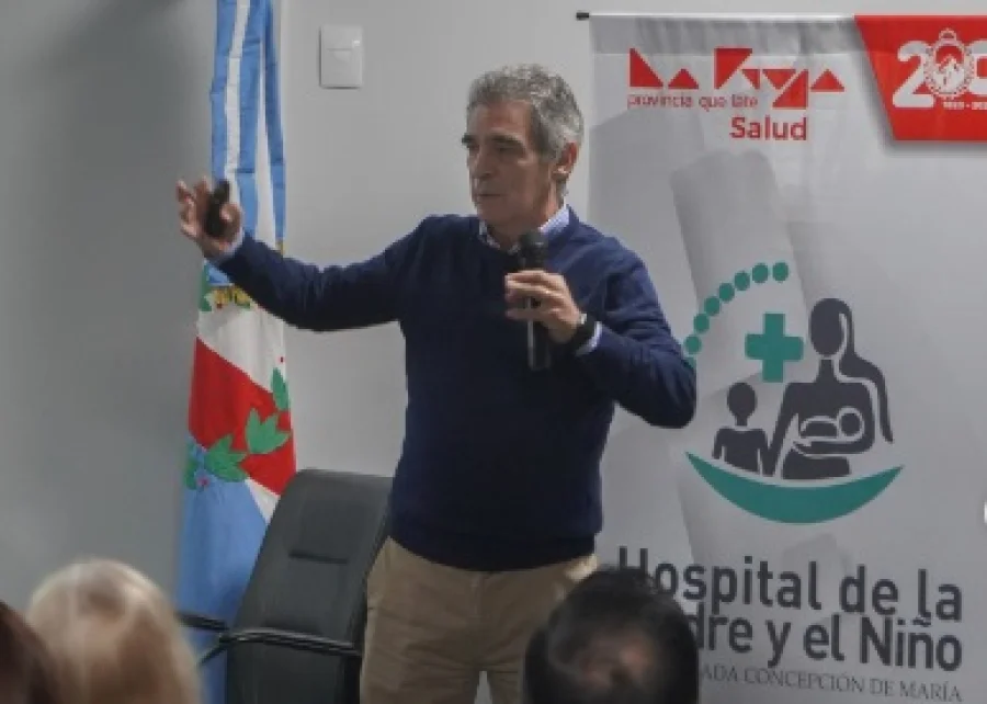 Información. La restricción de crecimiento fetal, se ve fuertemente vinculada a la hipertensión, requiriendo de un diagnóstico precoz.