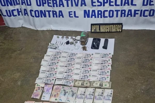 La Policia detuvo a seis personas involucradas con el narcomenudeo