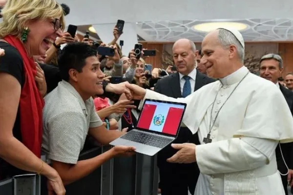 Primeros movimientos del Vaticano en la Argentina