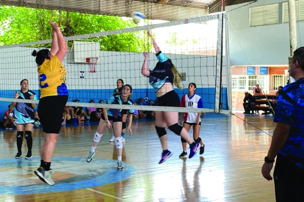 El Torneo Municipal disputó la octava fecha